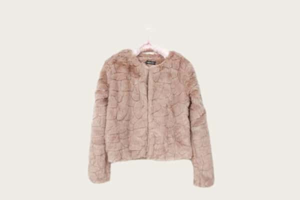 定结县回收品牌衣服